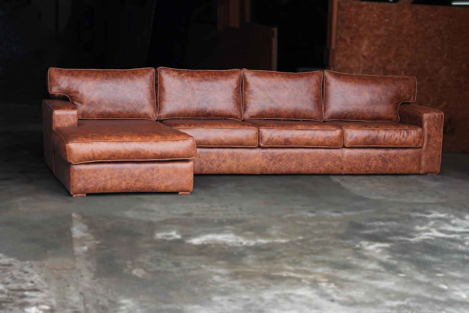 Reforma sofá couro